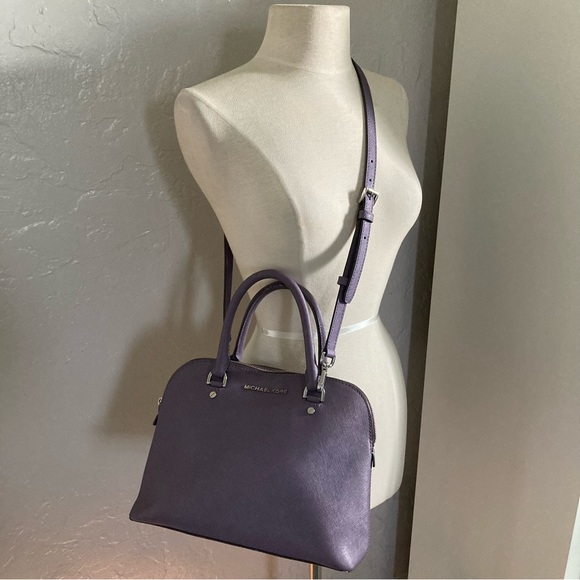 Michael Kors Cindy Satchel in lilac - Picture 13 of 14